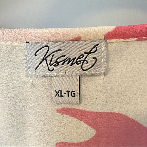 Kismet semi-sheer white with pink flared sleeveless top - Picture 8 of 8